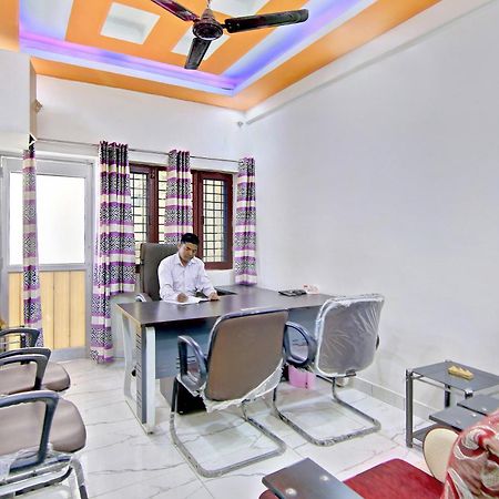 Home 78802 Balaji Bhawan Jhājra Екстериор снимка