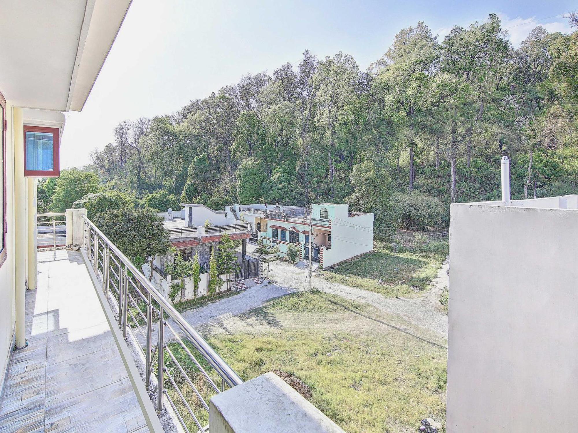 Home 78802 Balaji Bhawan Jhājra Екстериор снимка