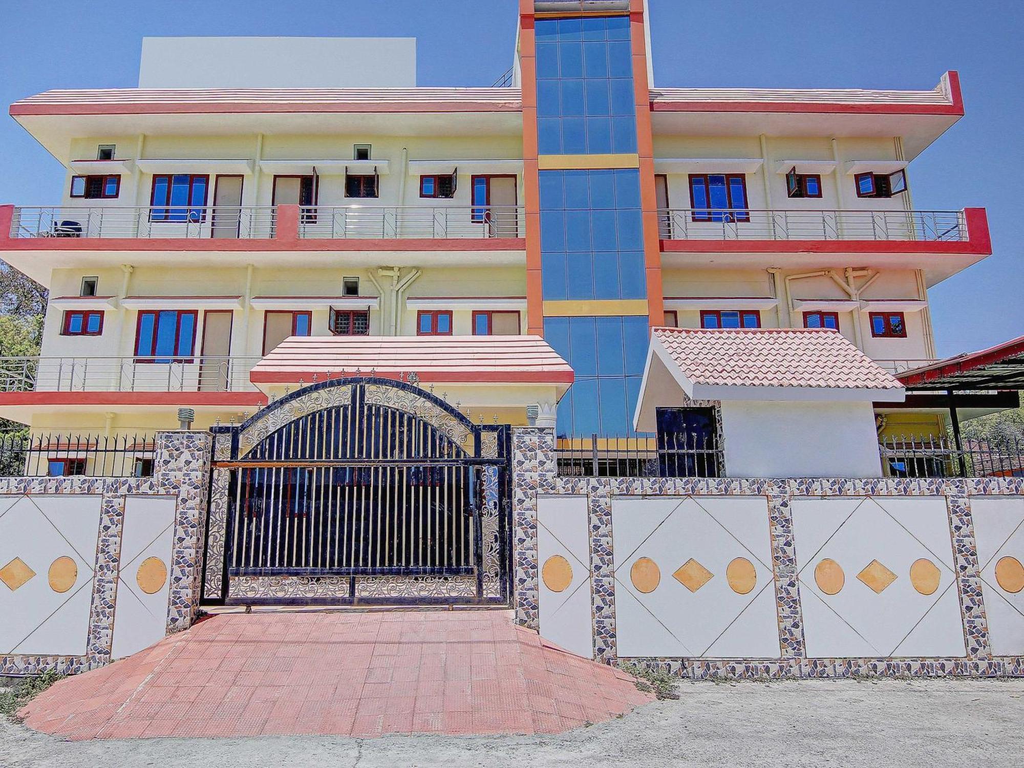 Home 78802 Balaji Bhawan Jhājra Екстериор снимка