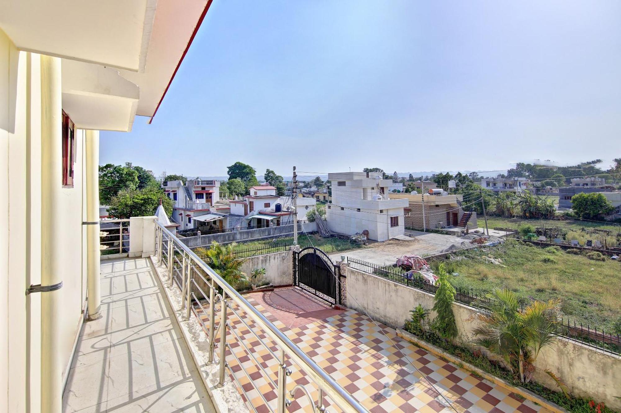 Home 78802 Balaji Bhawan Jhājra Екстериор снимка